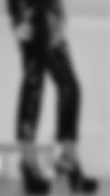 Izabelle image 3